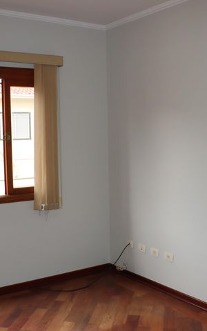 Casa de condomínio para alugar com 360m², 5 quartos e 6 vagasSuíte 1