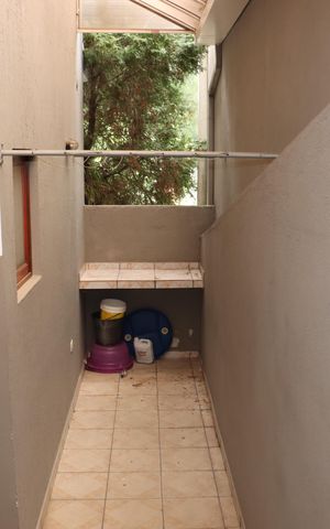 Casa de condomínio para alugar com 360m², 5 quartos e 6 vagasÁrea Externa