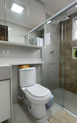 Apartamento à venda com 59m², 2 quartos e 1 vaga Apartamento à venda com 59m², 2 quartos e 1 vagaBanheiro