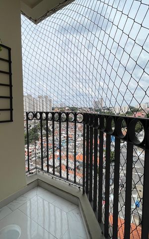 Apartamento à venda com 59m², 2 quartos e 1 vaga Apartamento à venda com 59m², 2 quartos e 1 vagaVaranda