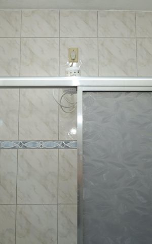Casa à venda com 200m², 3 quartos e 1 vagaBanheiro 2