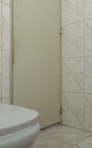 Casa à venda com 200m², 3 quartos e 1 vagaBanheiro 2