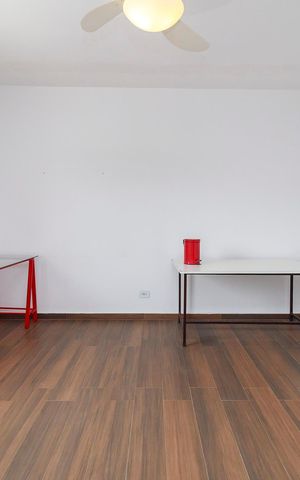 Casa para alugar com 270m², 5 quartos e 5 vagas Casa para alugar com 270m², 5 quartos e 5 vagasQuarto 2