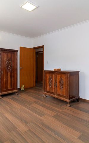 Casa para alugar com 270m², 5 quartos e 5 vagas Casa para alugar com 270m², 5 quartos e 5 vagasQuarto 3