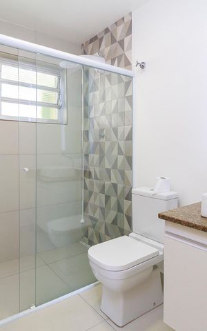 Casa para alugar com 270m², 5 quartos e 5 vagas Casa para alugar com 270m², 5 quartos e 5 vagasBanheiro