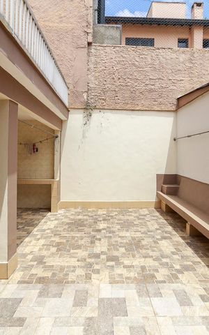 Casa para alugar com 270m², 5 quartos e 5 vagas Casa para alugar com 270m², 5 quartos e 5 vagasQuintal