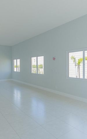 Apartamento à venda com 50m², 2 quartos e 1 vaga Apartamento à venda com 50m², 2 quartos e 1 vagaÁrea comum - Salão de festas