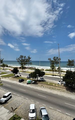 Apartamento à venda com 328m², 3 quartos e 4 vagas Apartamento à venda com 328m², 3 quartos e 4 vagasVaranda - Vista