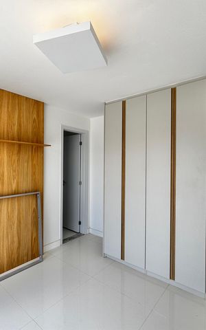 Apartamento à venda com 328m², 3 quartos e 4 vagas Apartamento à venda com 328m², 3 quartos e 4 vagasSuíte 2