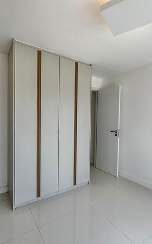 Apartamento à venda com 328m², 3 quartos e 4 vagas Apartamento à venda com 328m², 3 quartos e 4 vagasSuíte 2