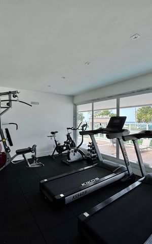 Apartamento à venda com 328m², 3 quartos e 4 vagas Apartamento à venda com 328m², 3 quartos e 4 vagasÁrea comum