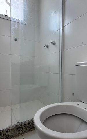 Apartamento à venda com 328m², 3 quartos e 4 vagas Apartamento à venda com 328m², 3 quartos e 4 vagasSuíte 2 - Banheiro