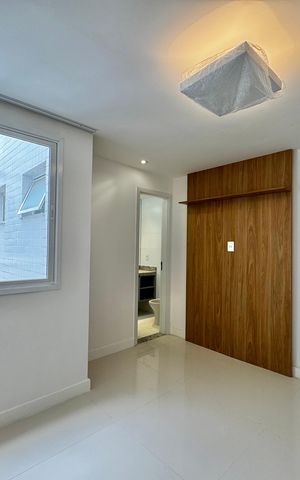 Apartamento à venda com 328m², 3 quartos e 4 vagas Apartamento à venda com 328m², 3 quartos e 4 vagasSuíte 3