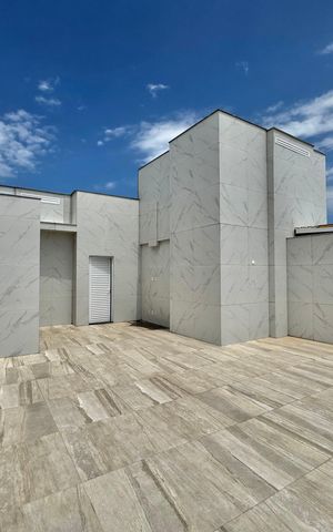 Apartamento à venda com 328m², 3 quartos e 4 vagas Apartamento à venda com 328m², 3 quartos e 4 vagasTerraço