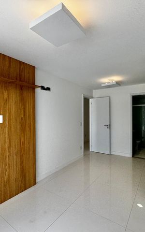 Apartamento à venda com 328m², 3 quartos e 4 vagas Apartamento à venda com 328m², 3 quartos e 4 vagasSuíte 1