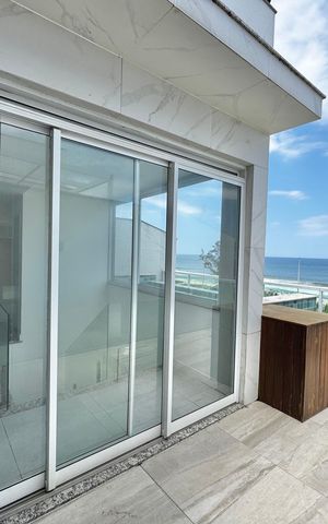 Apartamento à venda com 328m², 3 quartos e 4 vagas Apartamento à venda com 328m², 3 quartos e 4 vagasTerraço