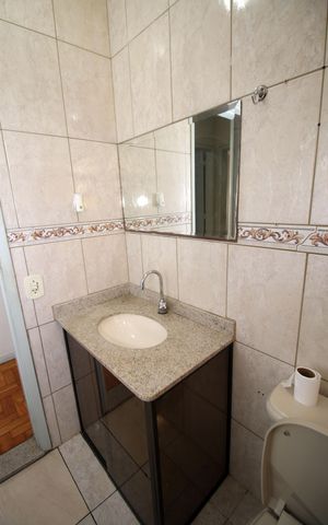 Apartamento à venda com 250m², 3 quartos e 2 vagasBanheiro 2