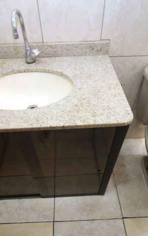 Apartamento à venda com 250m², 3 quartos e 2 vagasBanheiro 2