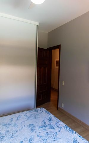 Casa de condomínio à venda com 400m², 4 quartos e 4 vagas Casa de condomínio à venda com 400m², 4 quartos e 4 vagasQuarto 1
