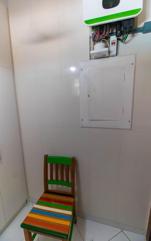 Casa de condomínio à venda com 400m², 4 quartos e 4 vagas Casa de condomínio à venda com 400m², 4 quartos e 4 vagasQuarto de Serviço