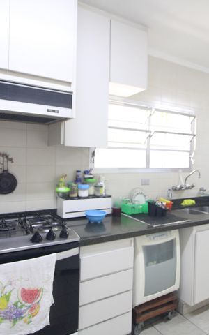 Casa à venda com 550m², 6 quartos e 6 vagasCozinha