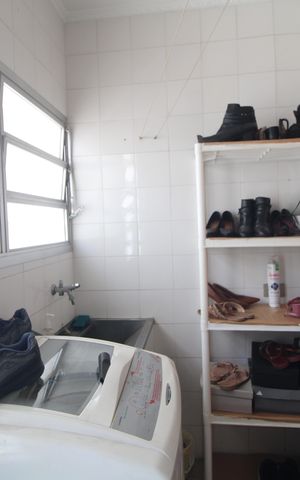 Casa à venda com 550m², 6 quartos e 6 vagasLavanderia 2
