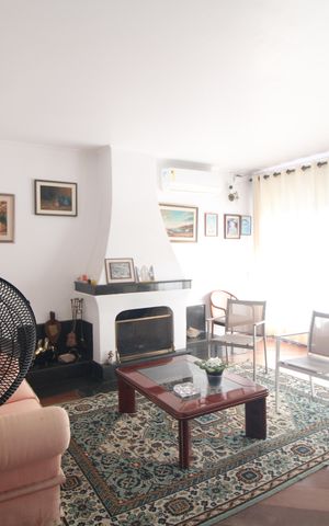 Casa à venda com 550m², 6 quartos e 6 vagasSala 1