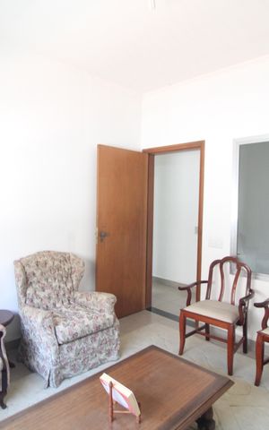 Casa à venda com 550m², 6 quartos e 6 vagasQuarto 3