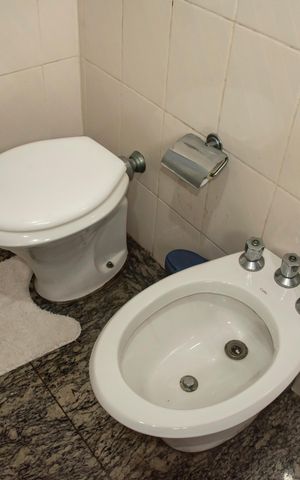 Casa à venda com 200m², 3 quartos e 3 vagasBanheiro da Suíte 3