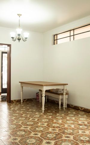 Casa à venda com 200m², 3 quartos e 3 vagasSala 1