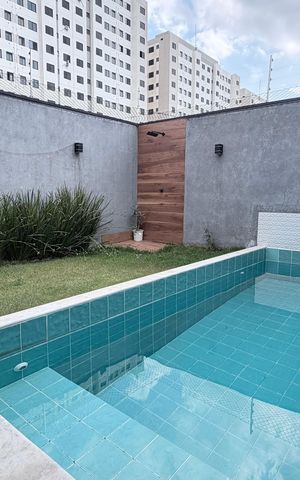 Casa à venda com 118m², 3 quartos e 2 vagas Casa à venda com 118m², 3 quartos e 2 vagasPiscina