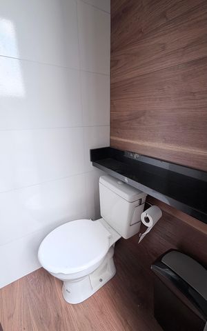 Casa à venda com 118m², 3 quartos e 2 vagas Casa à venda com 118m², 3 quartos e 2 vagasLavabo