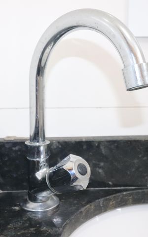 Apartamento à venda com 100m², 2 quartos e 2 vagasLavabo