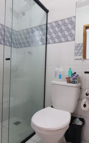 Apartamento à venda com 100m², 2 quartos e 2 vagasBanheiro da Suíte