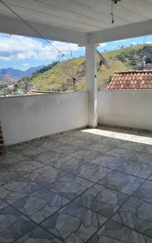 Apartamento à venda com 150m², 4 quartos e sem vaga Apartamento à venda com 150m², 4 quartos e sem vagaTerraço