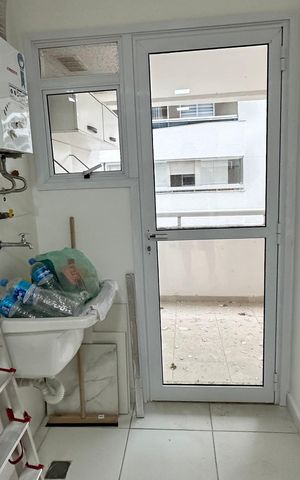Apartamento à venda com 93m², 3 quartos e 1 vaga Apartamento à venda com 93m², 3 quartos e 1 vagaÁrea de Serviço