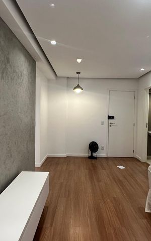Apartamento à venda com 93m², 3 quartos e 1 vaga Apartamento à venda com 93m², 3 quartos e 1 vagaSala