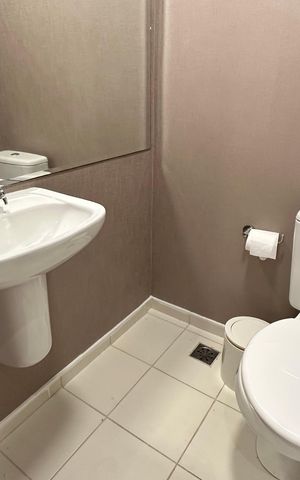 Apartamento à venda com 93m², 3 quartos e 1 vaga Apartamento à venda com 93m², 3 quartos e 1 vagaLavabo