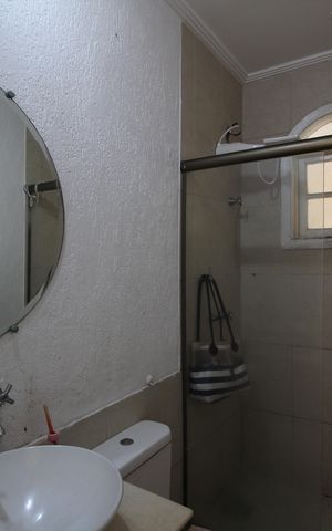 Casa à venda com 368m², 5 quartos e 3 vagasBanheiro Social 2
