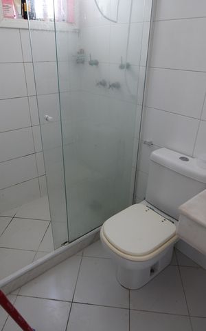 Casa à venda com 368m², 5 quartos e 3 vagasBanheiro da Suíte 1
