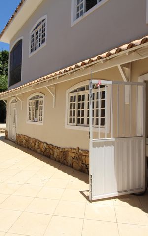 Casa à venda com 368m², 5 quartos e 3 vagasÁrea Externa