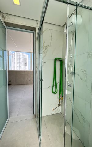 Apartamento à venda com 129m², 2 quartos e 2 vagas Apartamento à venda com 129m², 2 quartos e 2 vagasBanheiro da Cobertura