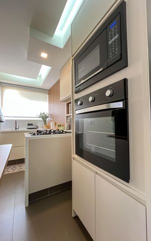 Apartamento à venda com 129m², 2 quartos e 2 vagas Apartamento à venda com 129m², 2 quartos e 2 vagasCozinha