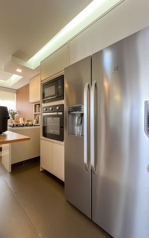 Apartamento à venda com 129m², 2 quartos e 2 vagas Apartamento à venda com 129m², 2 quartos e 2 vagasCozinha