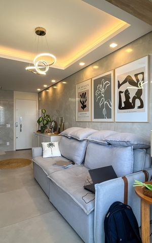 Apartamento à venda com 129m², 2 quartos e 2 vagas Apartamento à venda com 129m², 2 quartos e 2 vagasSala