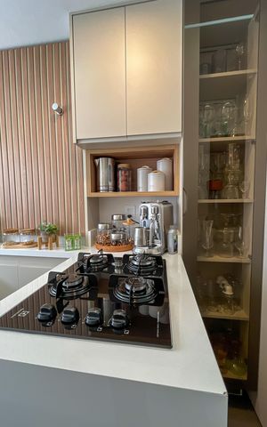 Apartamento à venda com 129m², 2 quartos e 2 vagas Apartamento à venda com 129m², 2 quartos e 2 vagasCozinha