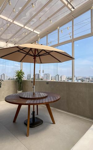 Apartamento à venda com 129m², 2 quartos e 2 vagas Apartamento à venda com 129m², 2 quartos e 2 vagasCobertura