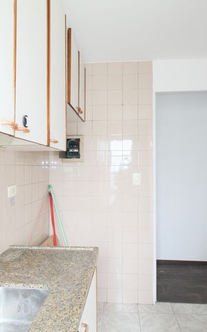 Apartamento à venda com 67m², 2 quartos e 2 vagasCozinha - Armários