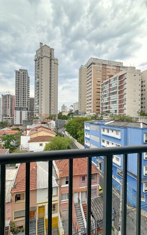 Studio à venda com 27m², 1 quarto e sem vaga Studio à venda com 27m², 1 quarto e sem vagaVaranda