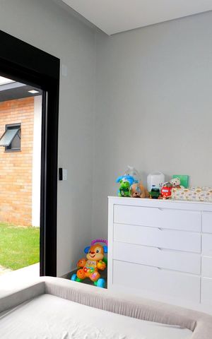 Casa de condomínio para alugar com 250m², 3 quartos e 4 vagasSuíte 2